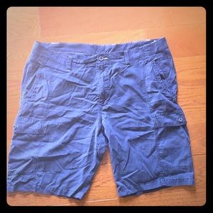 Men’s Tommy Bahama size 40 shorts